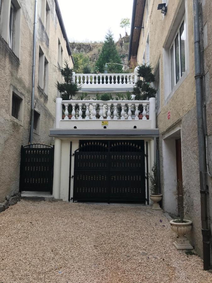 Treacy'S Residence Morez Zewnętrze zdjęcie